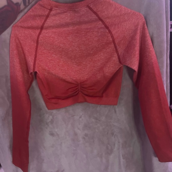 Gymshark Red Heathered Long Sleeve Crop Top - Picture 3 of 4